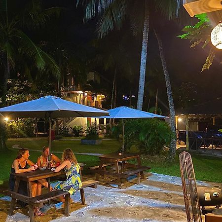 Babylon Mirissa Hostel ภายนอก รูปภาพ