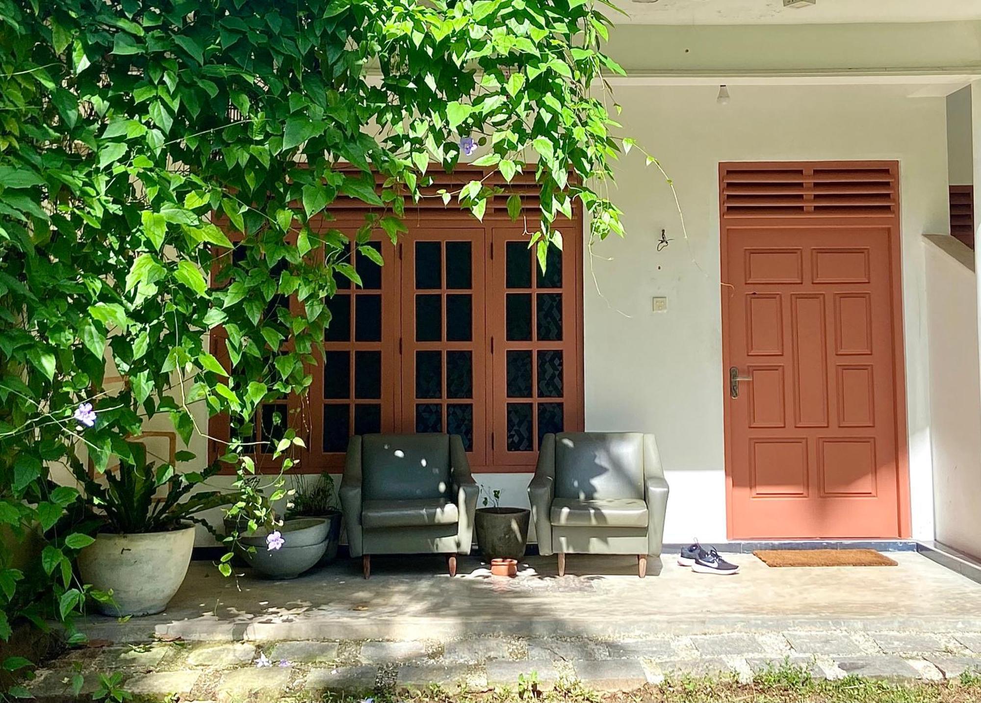 Babylon Mirissa Hostel ภายนอก รูปภาพ